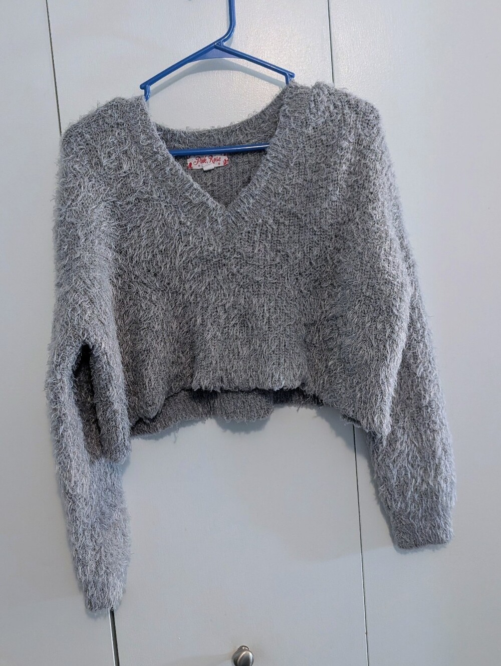 Pink Rose Gray Fuzzy Eyelash V-Neck Cropped Sweater